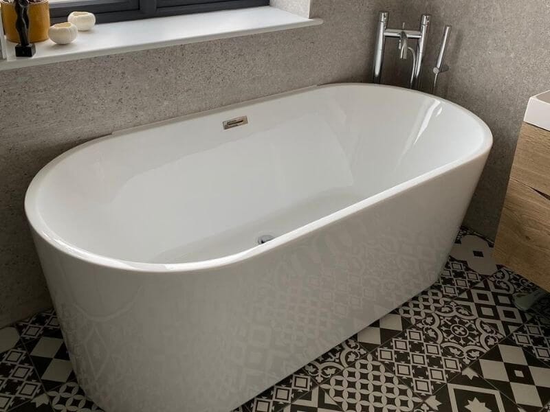 Bathroom refit by Hennessy Construction in Bournemouth
